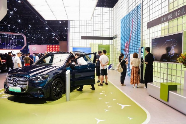 逸安启亮相成都车展:超充网络与股东购车权益双重落地